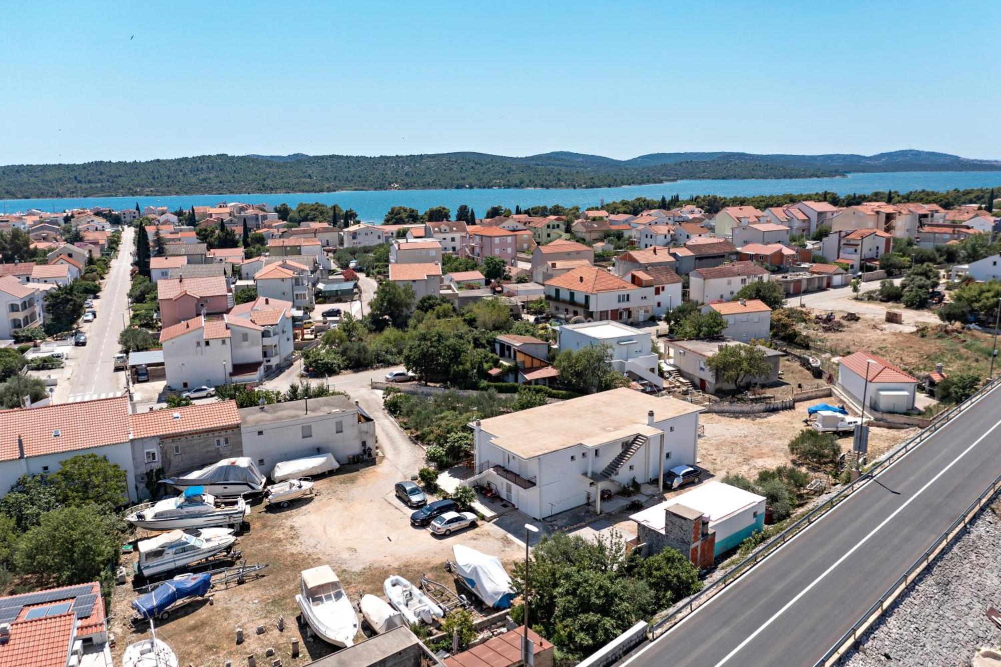 Apartments With A Parking Space Pirovac, Sibenik - 13263 Extérieur photo