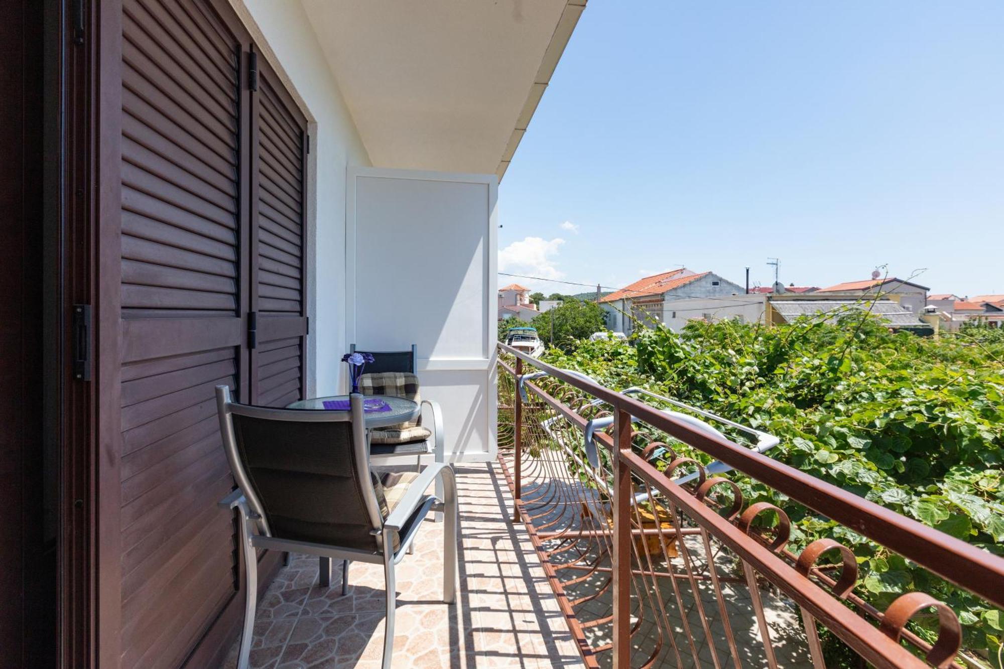 Apartments With A Parking Space Pirovac, Sibenik - 13263 Extérieur photo